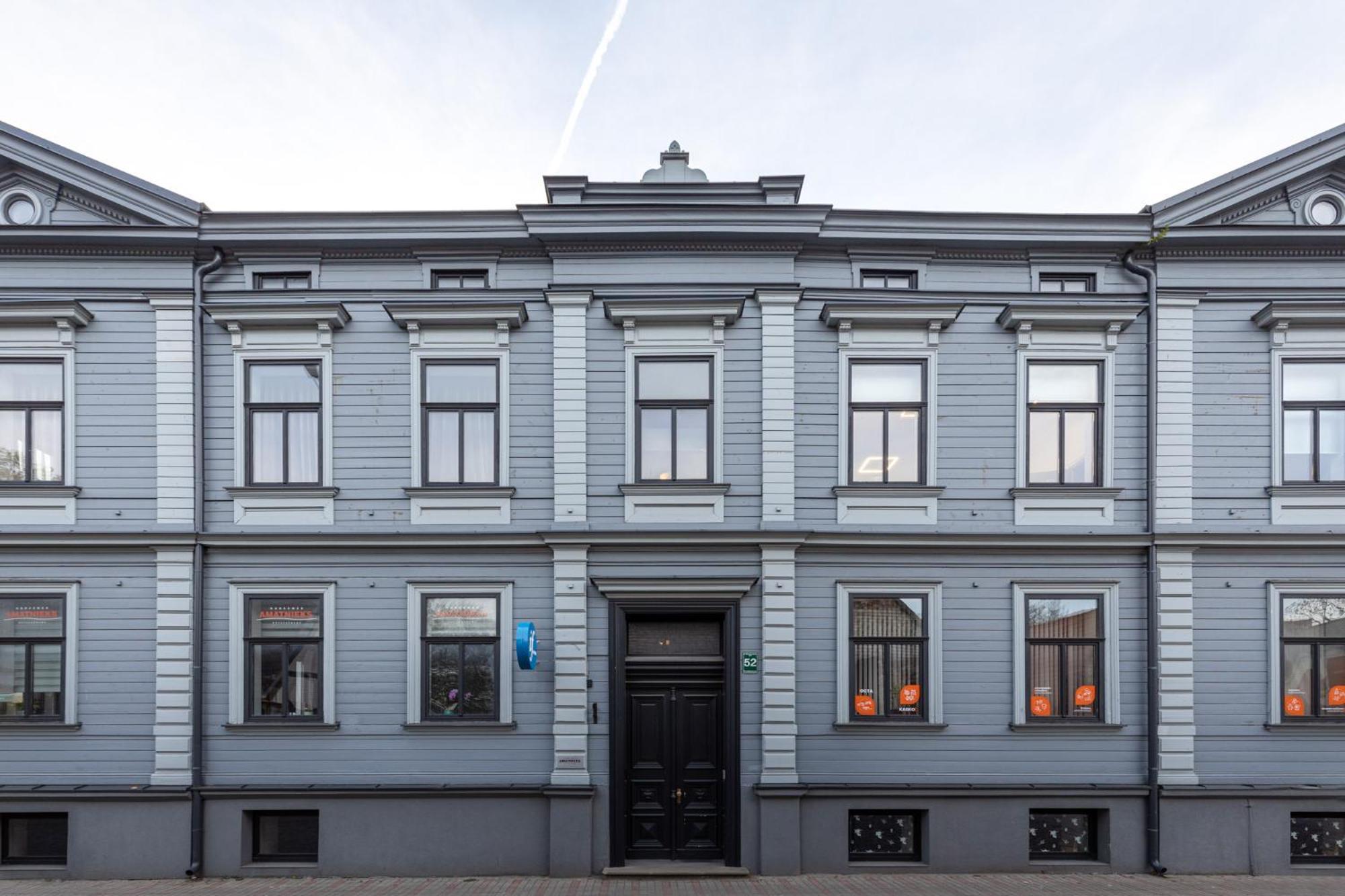 Roze Brivzemnieka Apartments Liepāja Exterior foto